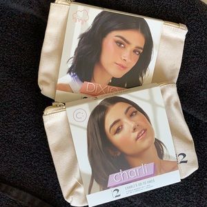 Charli and Dixie D’Amelio Go-To Faves (Set)